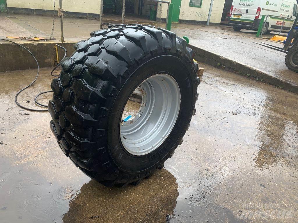 Kramer 500/70R24 Reifen