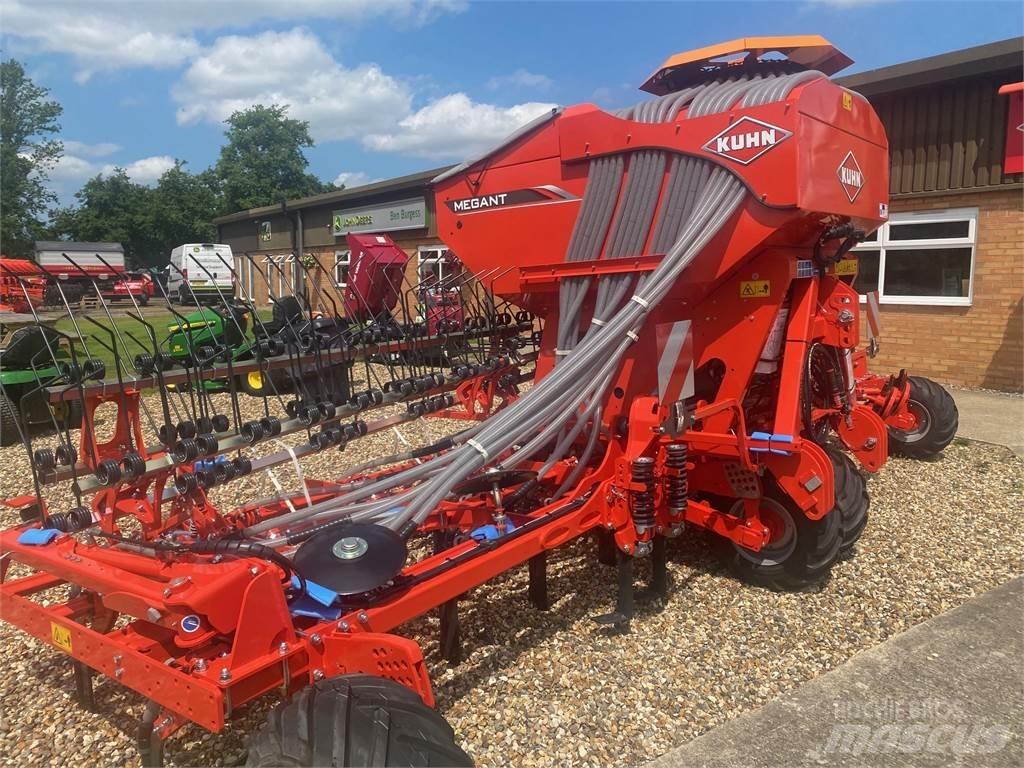 Kuhn MEGANT 602R Drillmaschinen