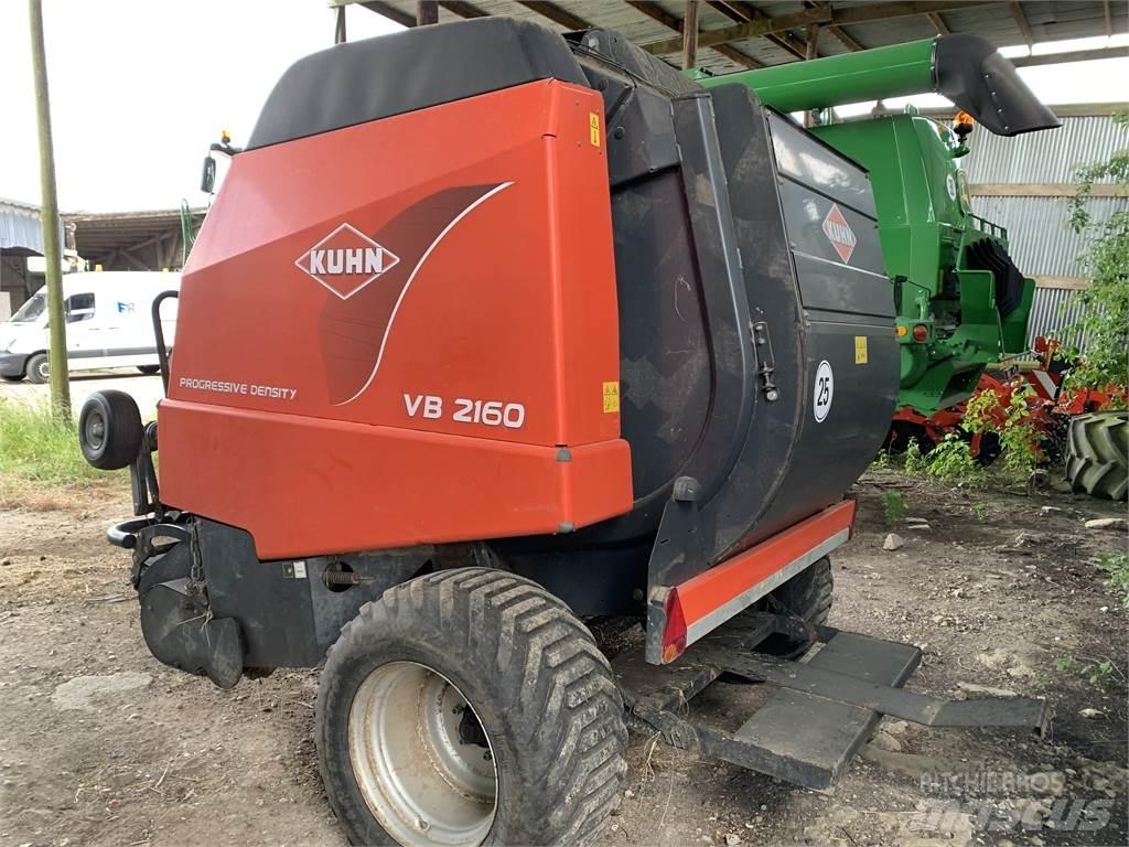 Kuhn VB 2160 Quaderpressen