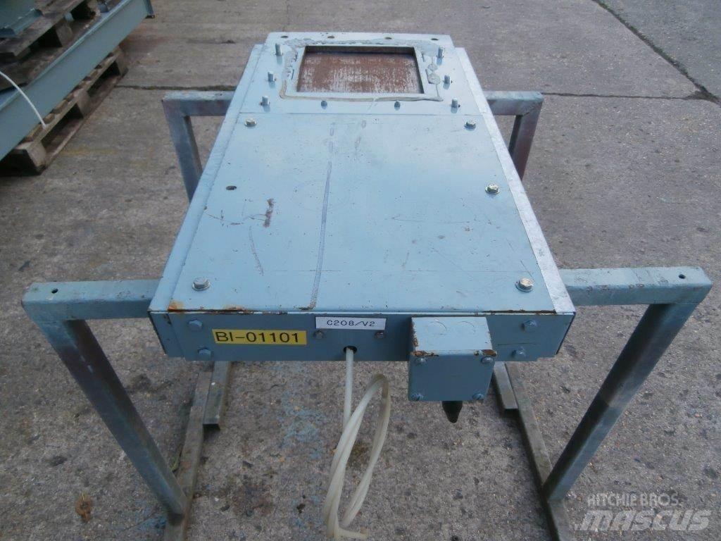 Turner PNUMATIC Sonstige Landmaschinen