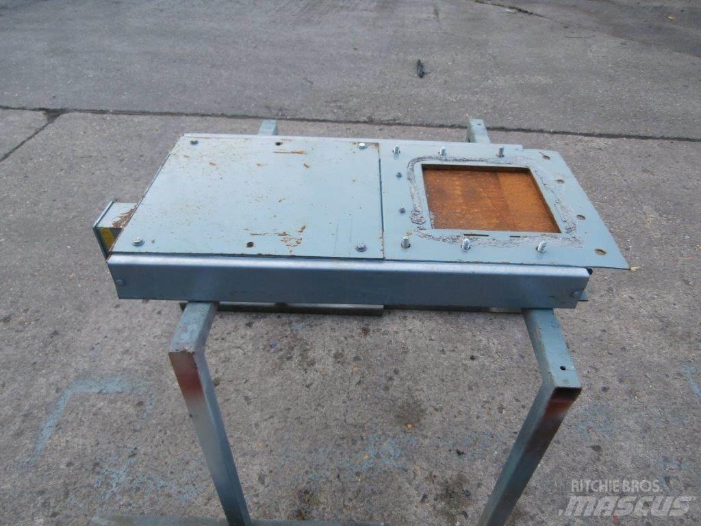 Turner PNUMATIC Sonstige Landmaschinen
