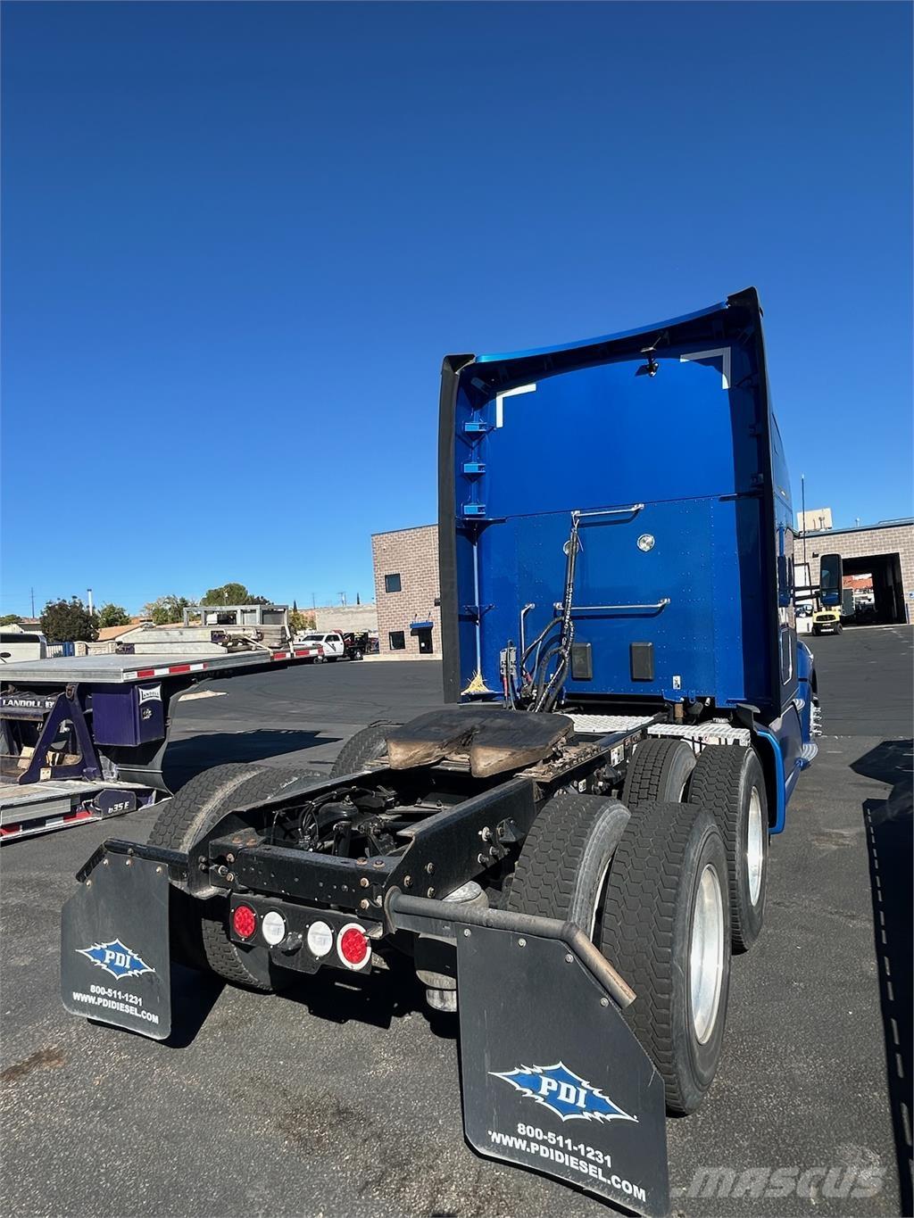 Kenworth T680 Andere Fahrzeuge