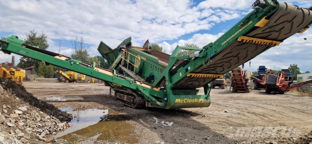 McCloskey R230 Sieb- und Brechanlagen