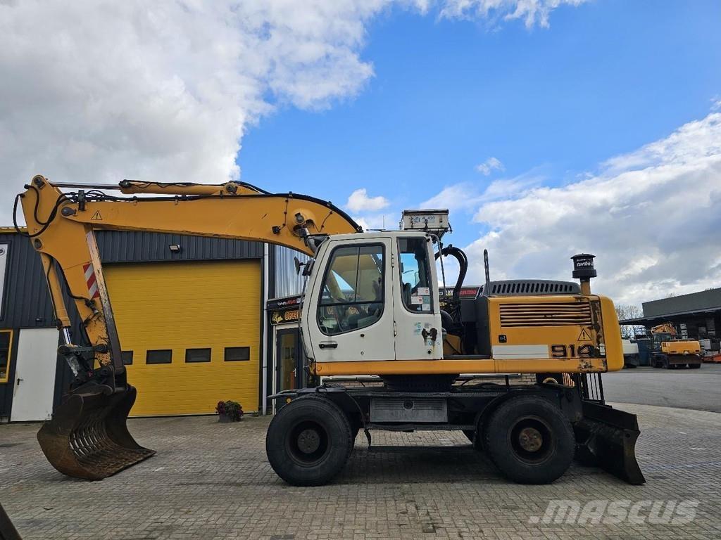 Liebherr A914 Mobilbagger