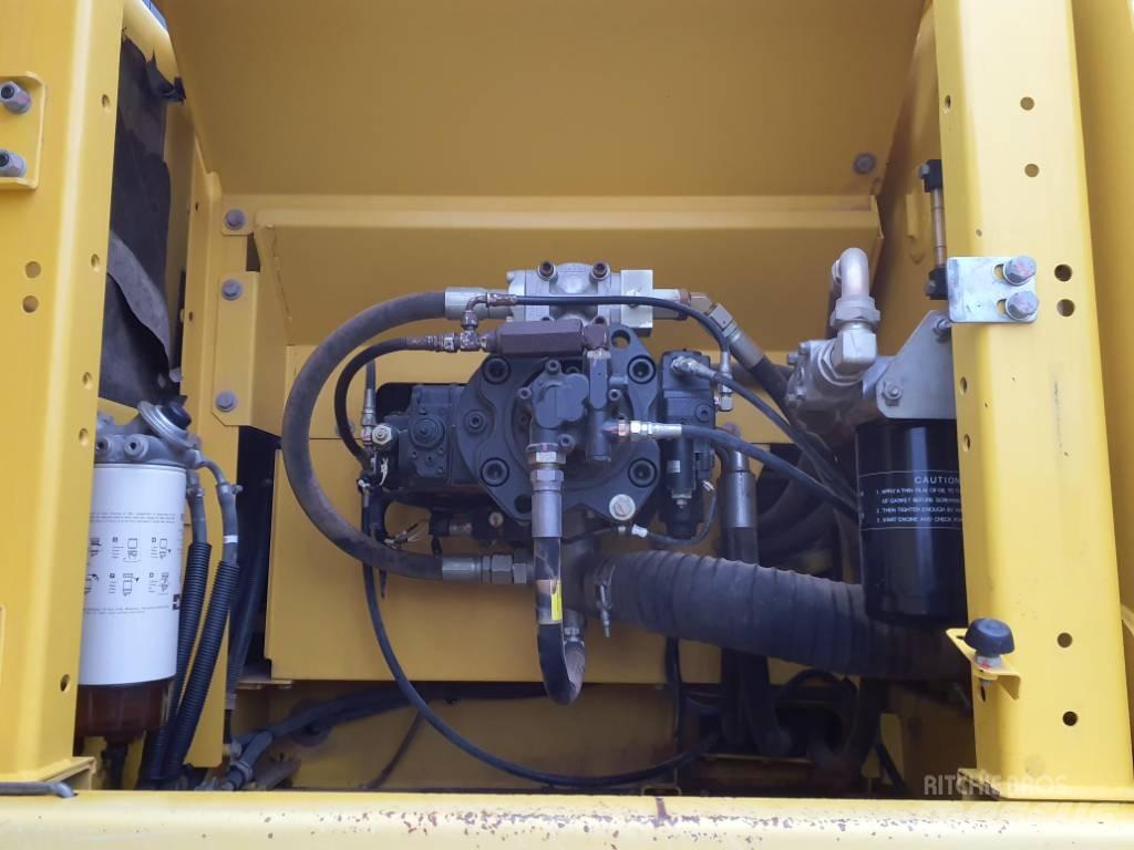 New Holland E 385 C Raupenbagger