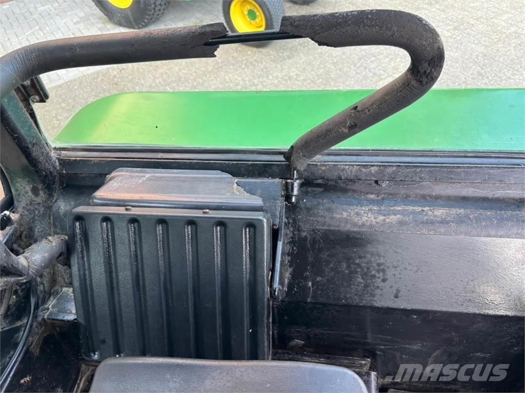 John Deere 1640 Traktoren