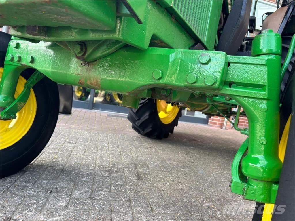 John Deere 1640 Traktoren