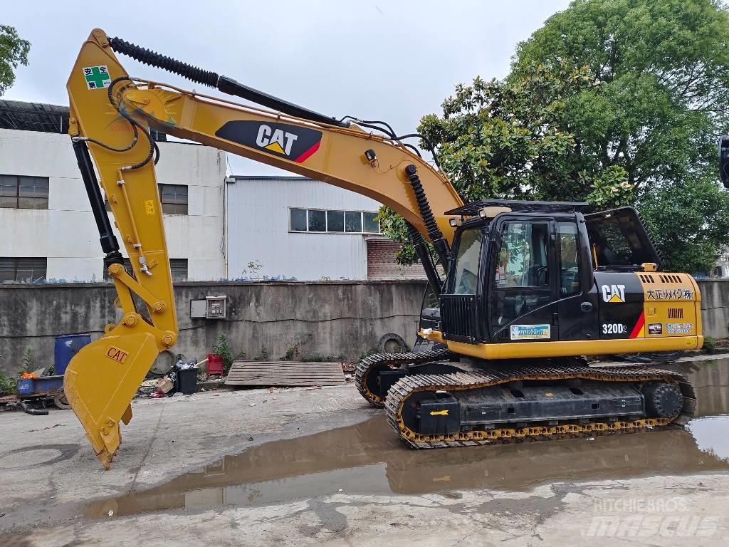 CAT 320D 2 Raupenbagger