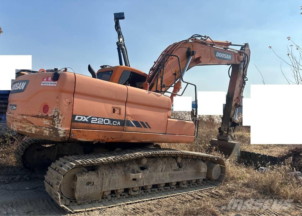 Doosan DX 220 LCA Raupenbagger