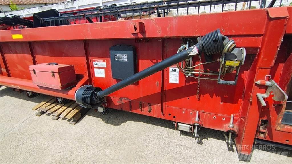 Case IH 3020 Schneidwerke