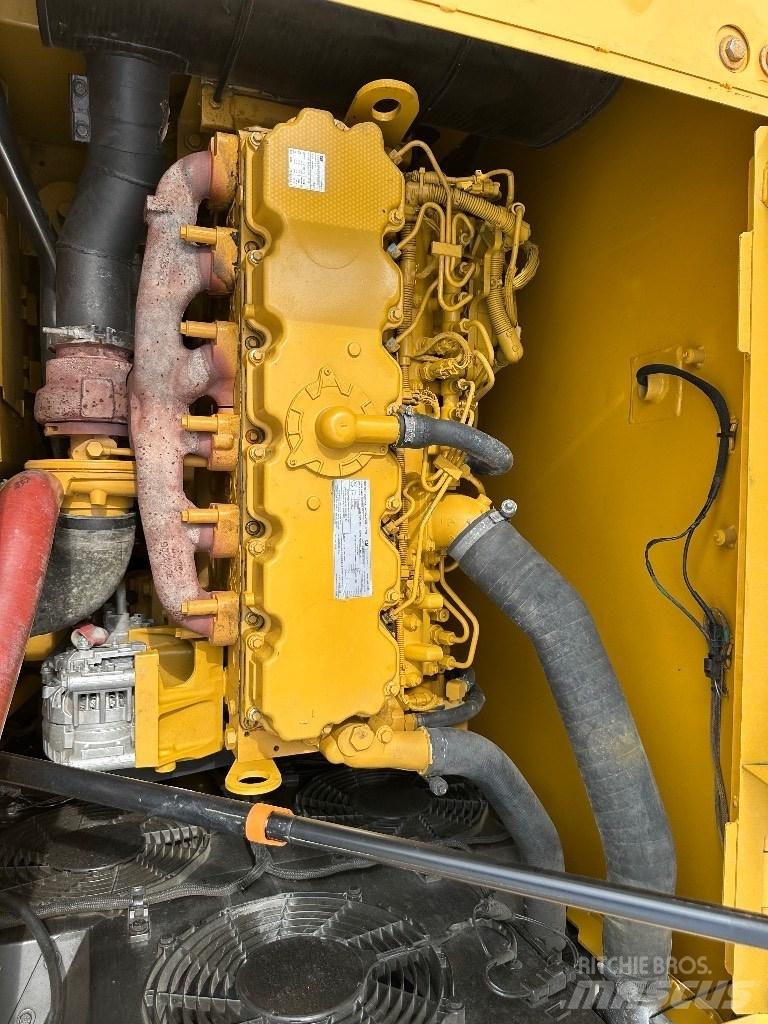 CAT CAT320 Midibagger  7t - 12t