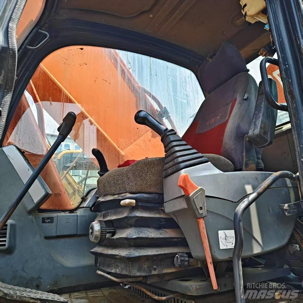 Doosan DX 300 Raupenbagger