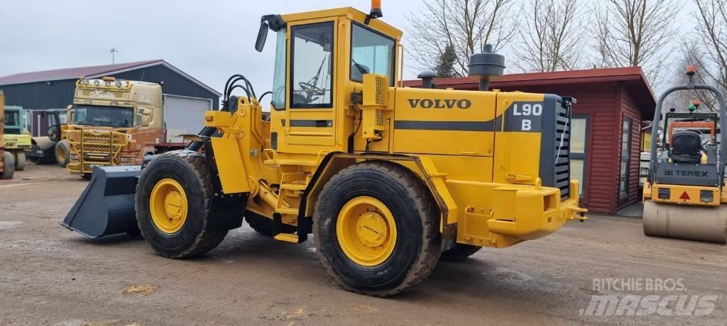 Volvo L 90 B Radlader
