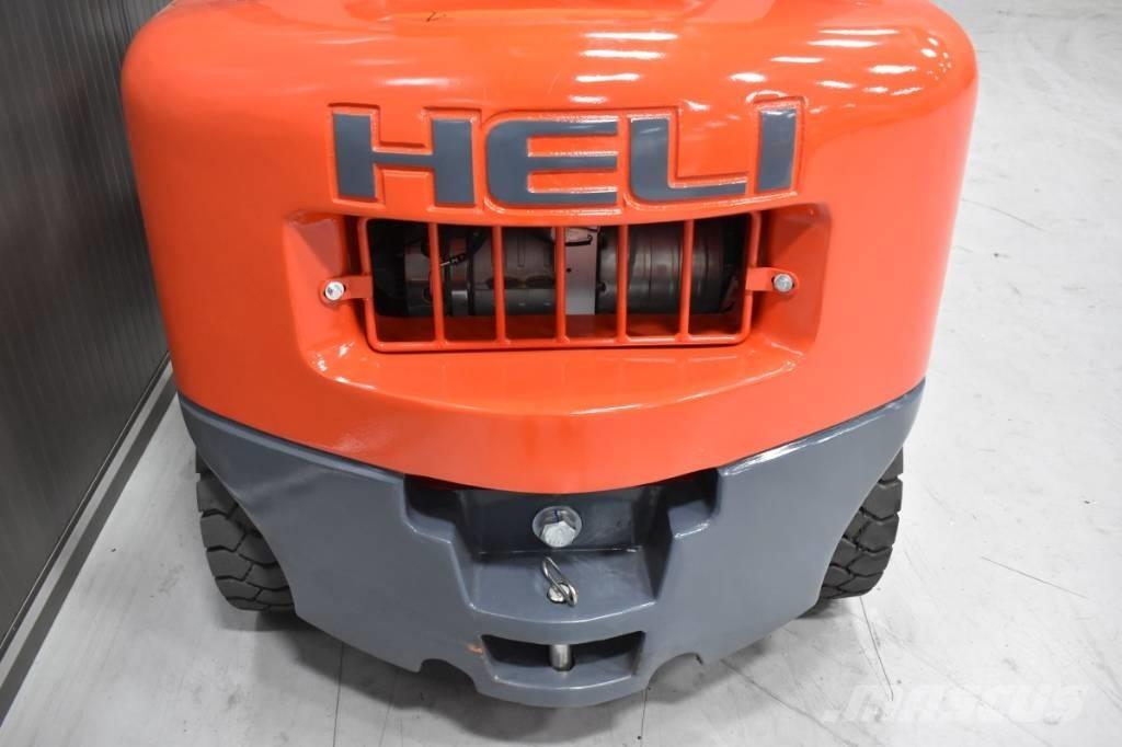 Heli CPCD 25-KU20H Dieselstapler