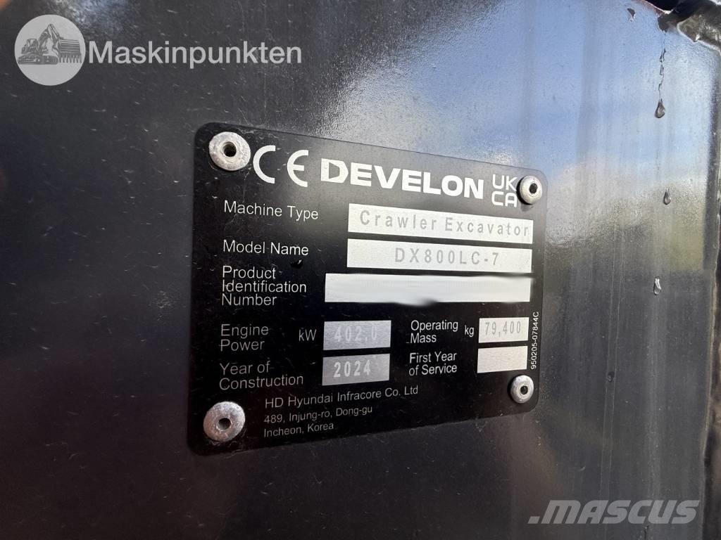 Develon 800 LC Raupenbagger