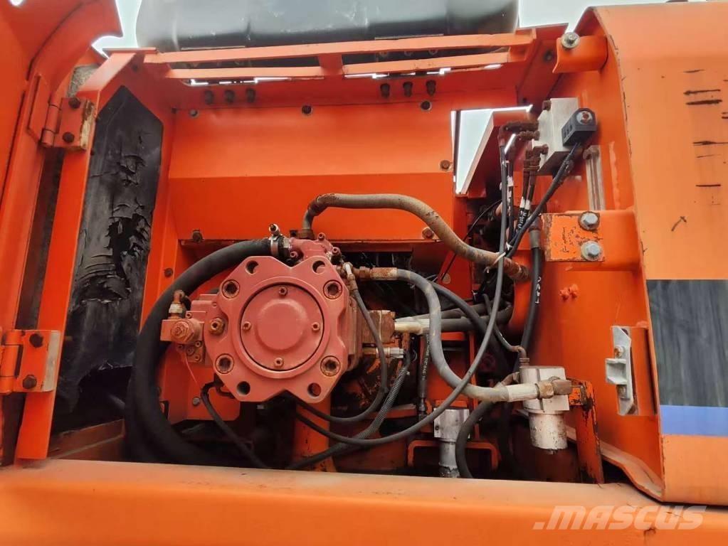 Doosan DH 210 W-7 Mobilbagger