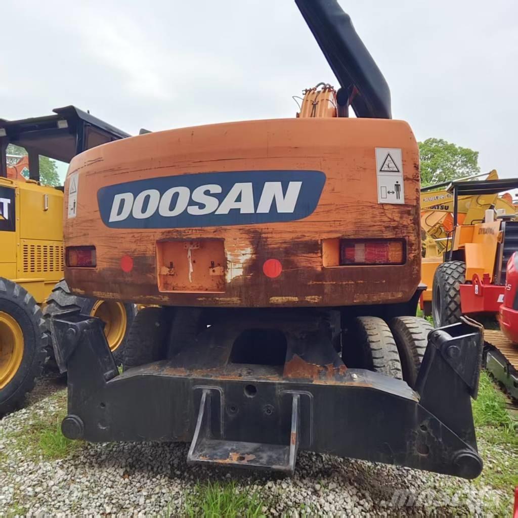 Doosan DH 210 W-7 Mobilbagger