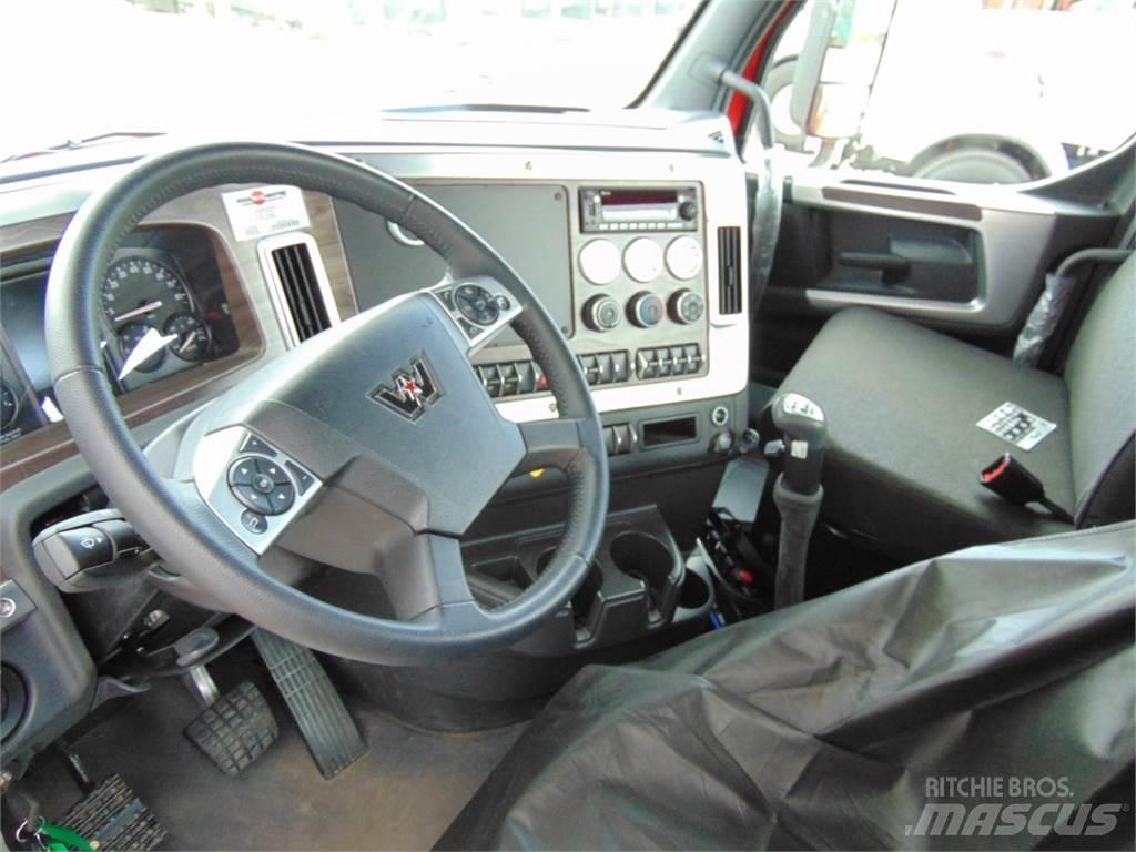 BIK HL 65T Kranwagen