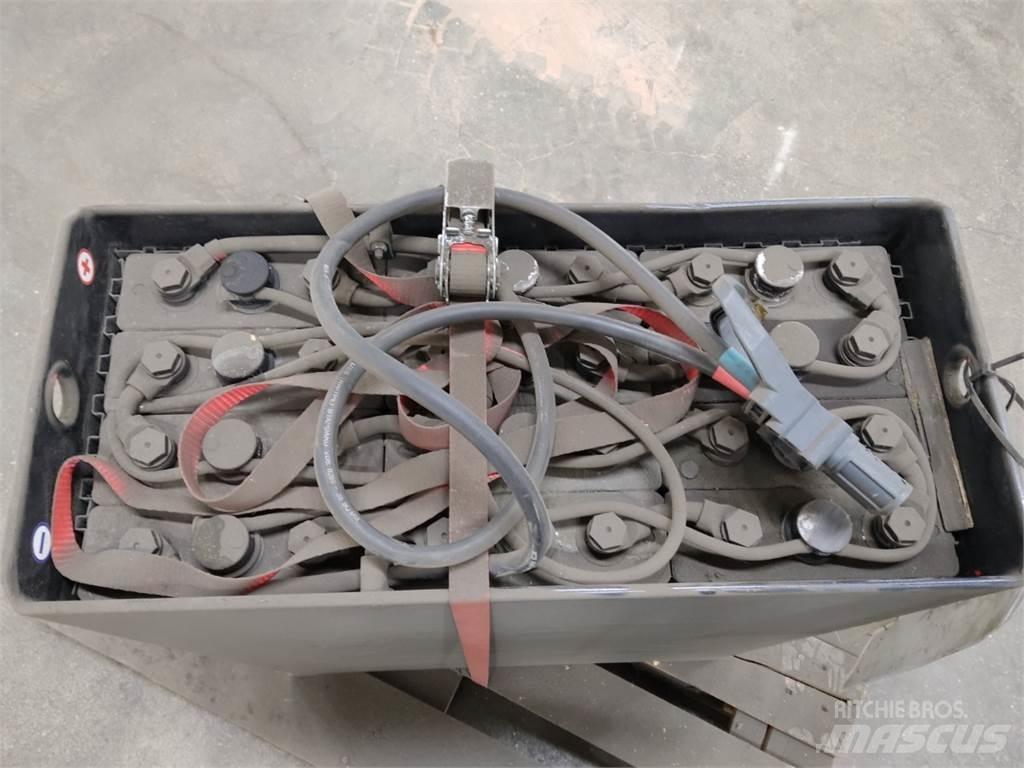  Avb 24V465AH Sonstige Baumaschinen