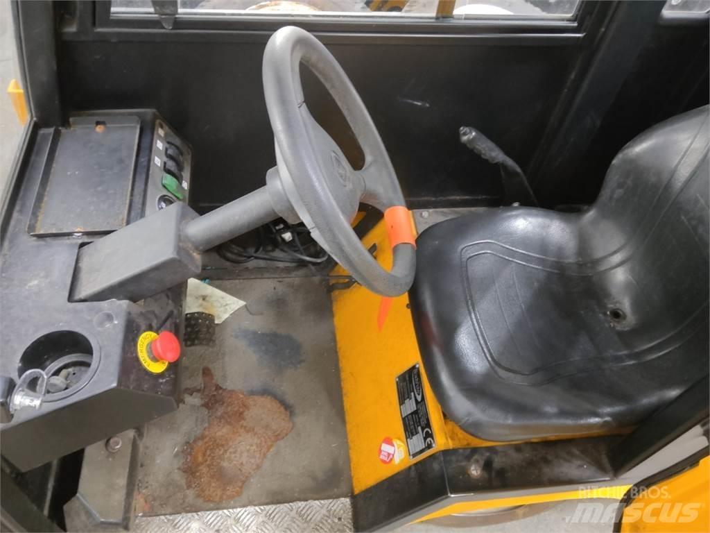 Bradshaw FB1000 Schlepper