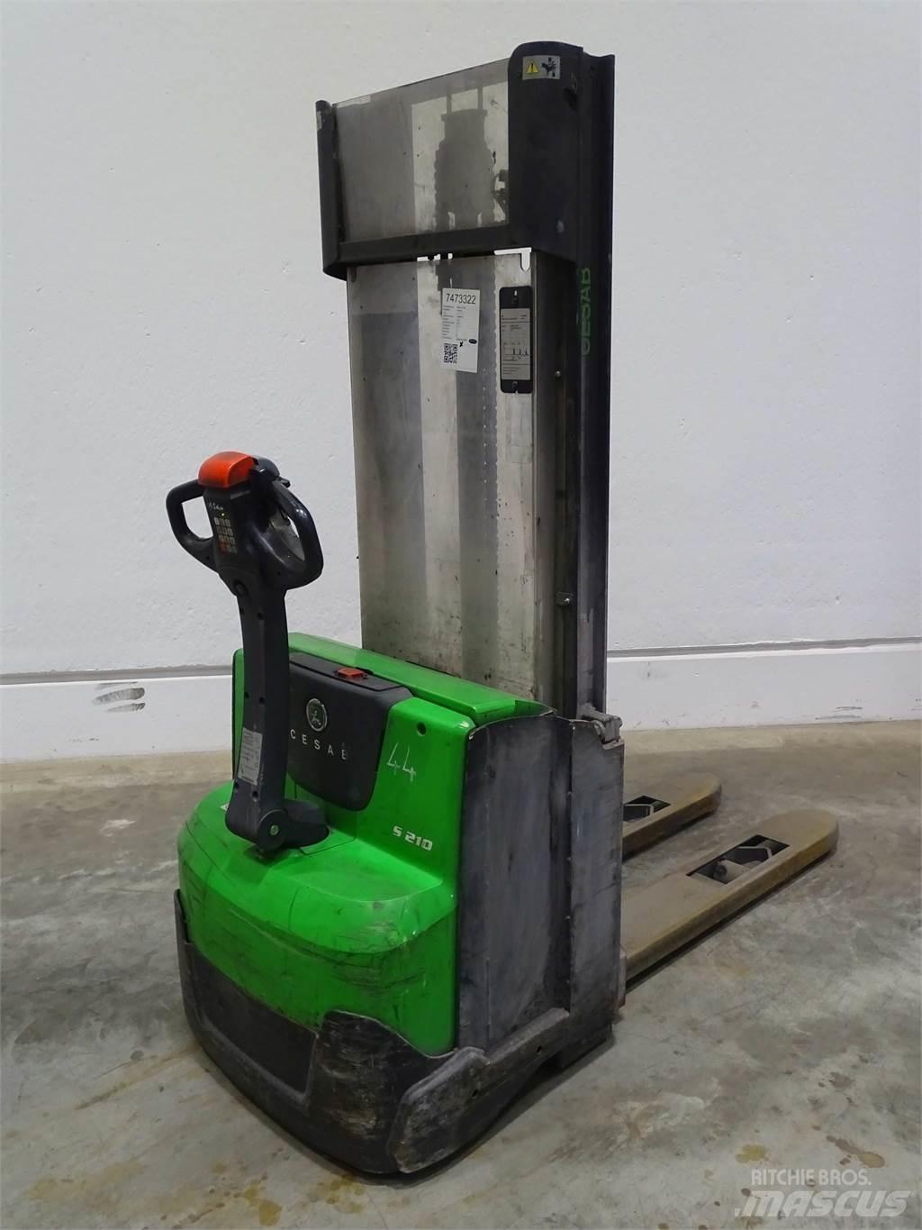 Cesab S210 Deichselstapler