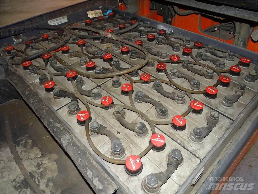 Linde E30H-01/600 Elektrostapler