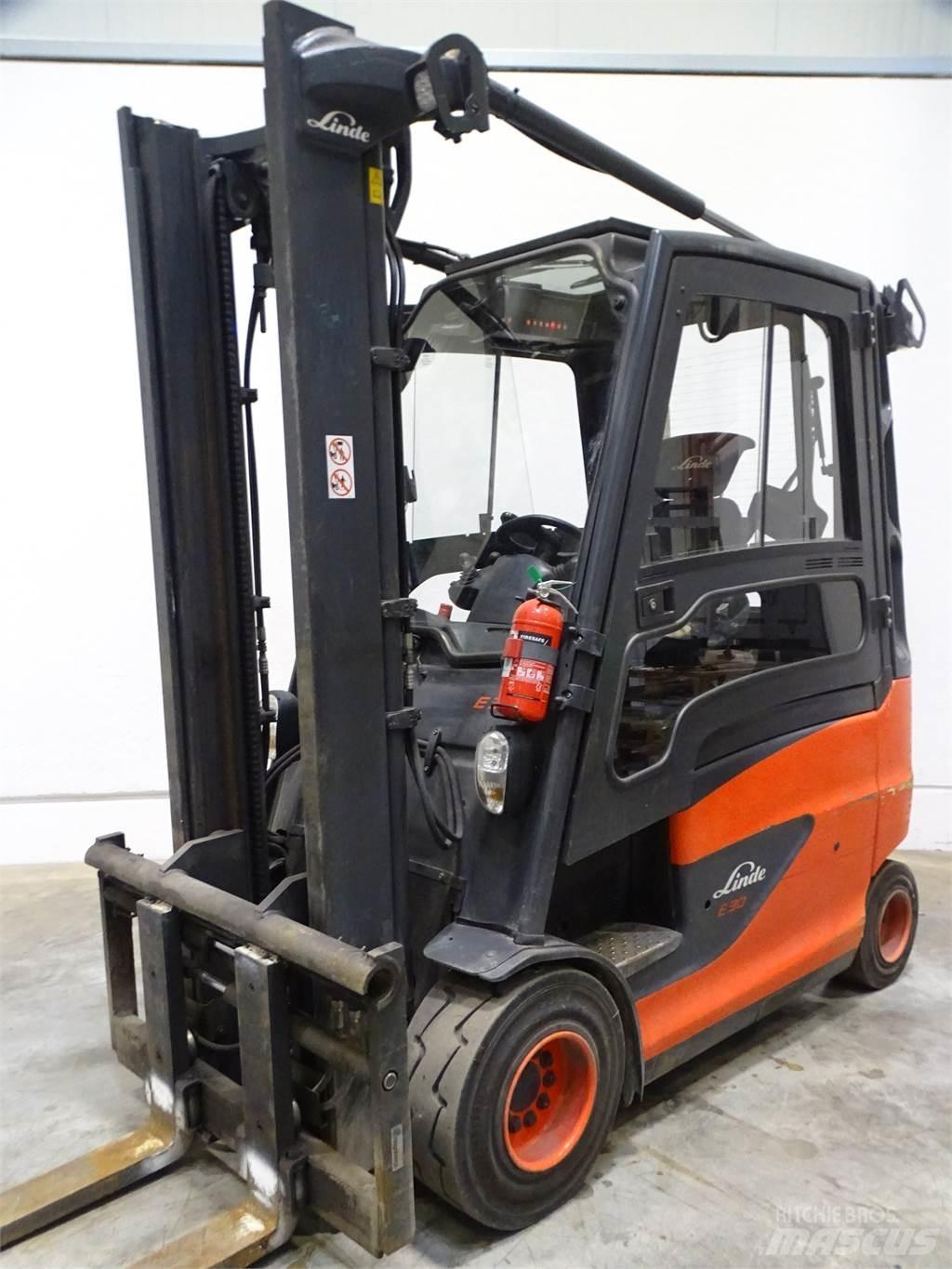 Linde E30HL Elektrostapler