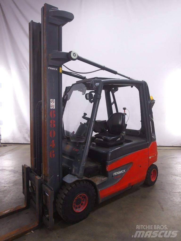 Linde E30L-01 Elektrostapler