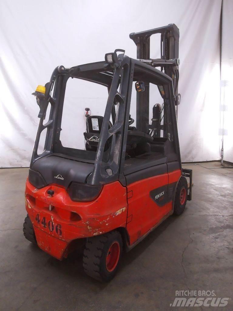 Linde E30L-01 Elektrostapler