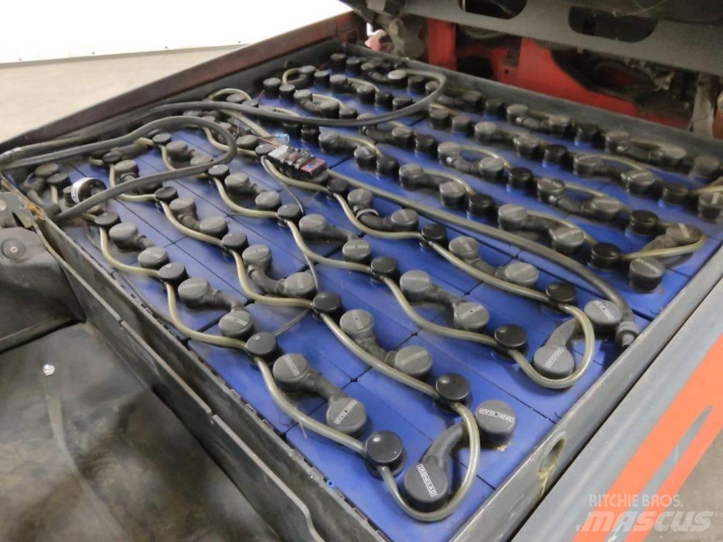 Linde E30L-01 Elektrostapler