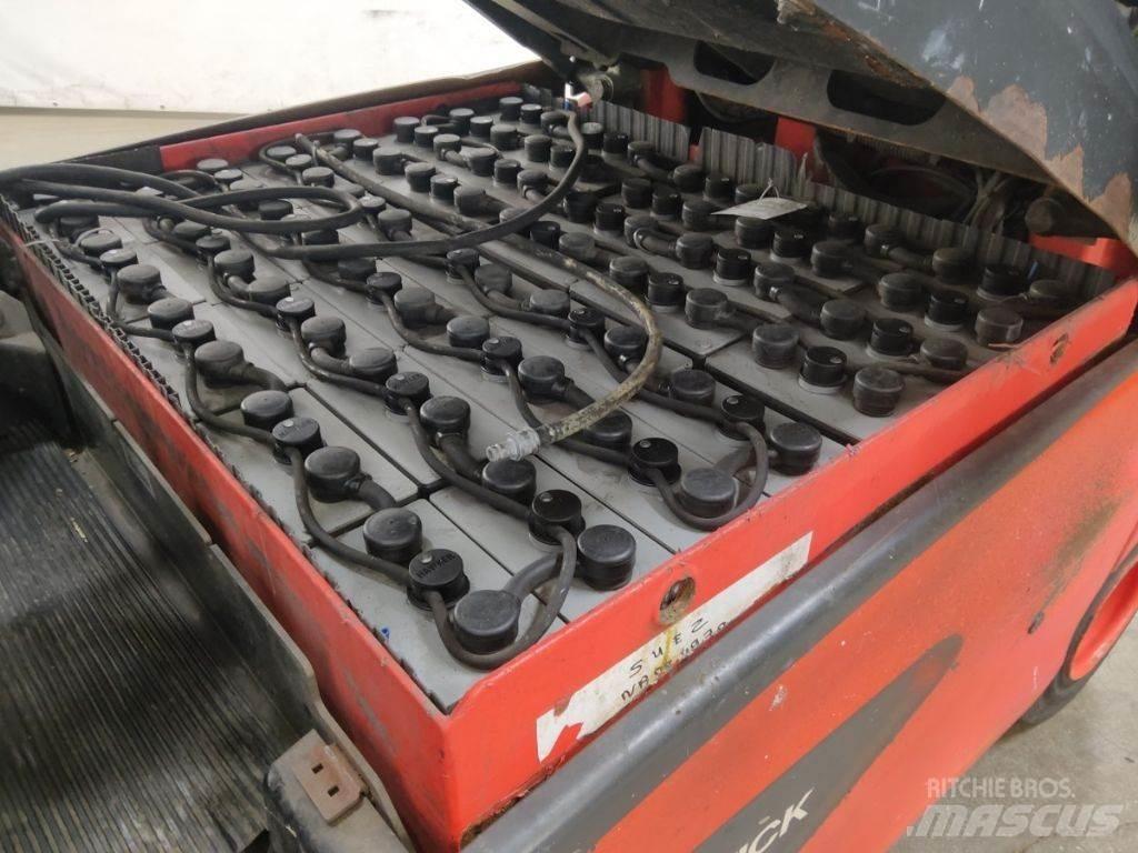 Linde E30L-01 Elektrostapler