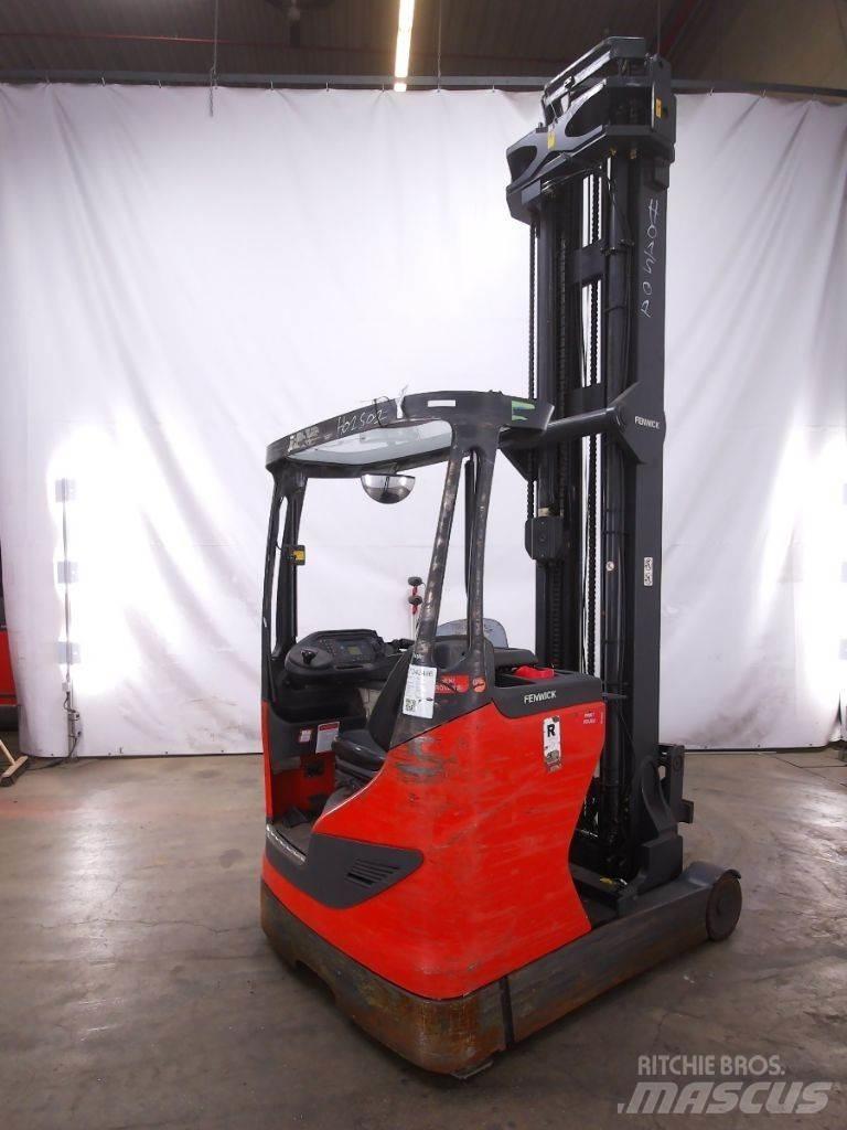 Linde R16HD-01 Schubmaststapler