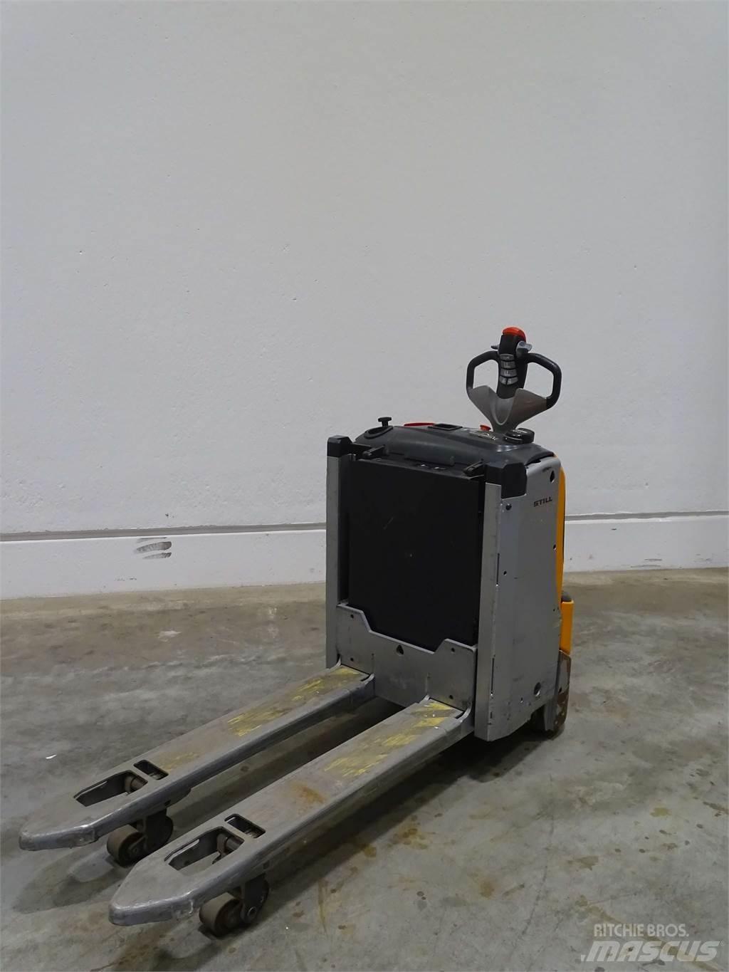 Still EXU-H18 Deichselstapler
