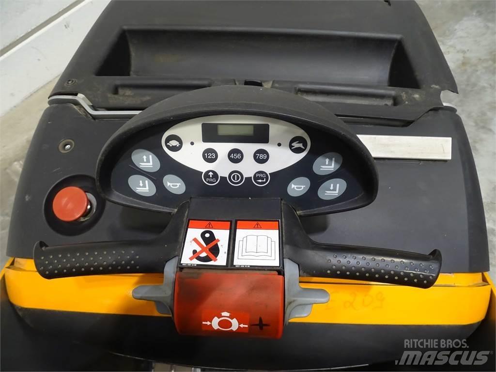Still EXU-S22 Niedergabelstapler