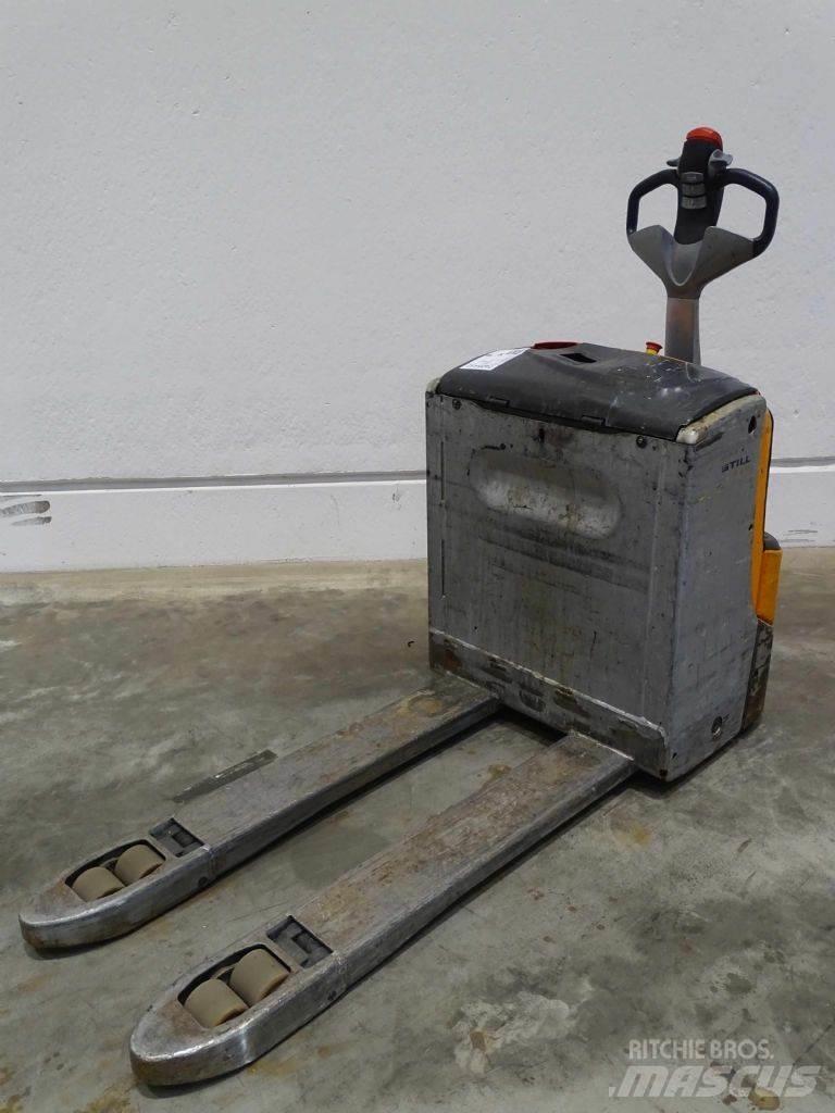Still EXU16 Niedergabelstapler