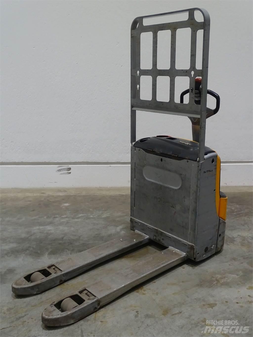 Still EXU16 Niedergabelstapler