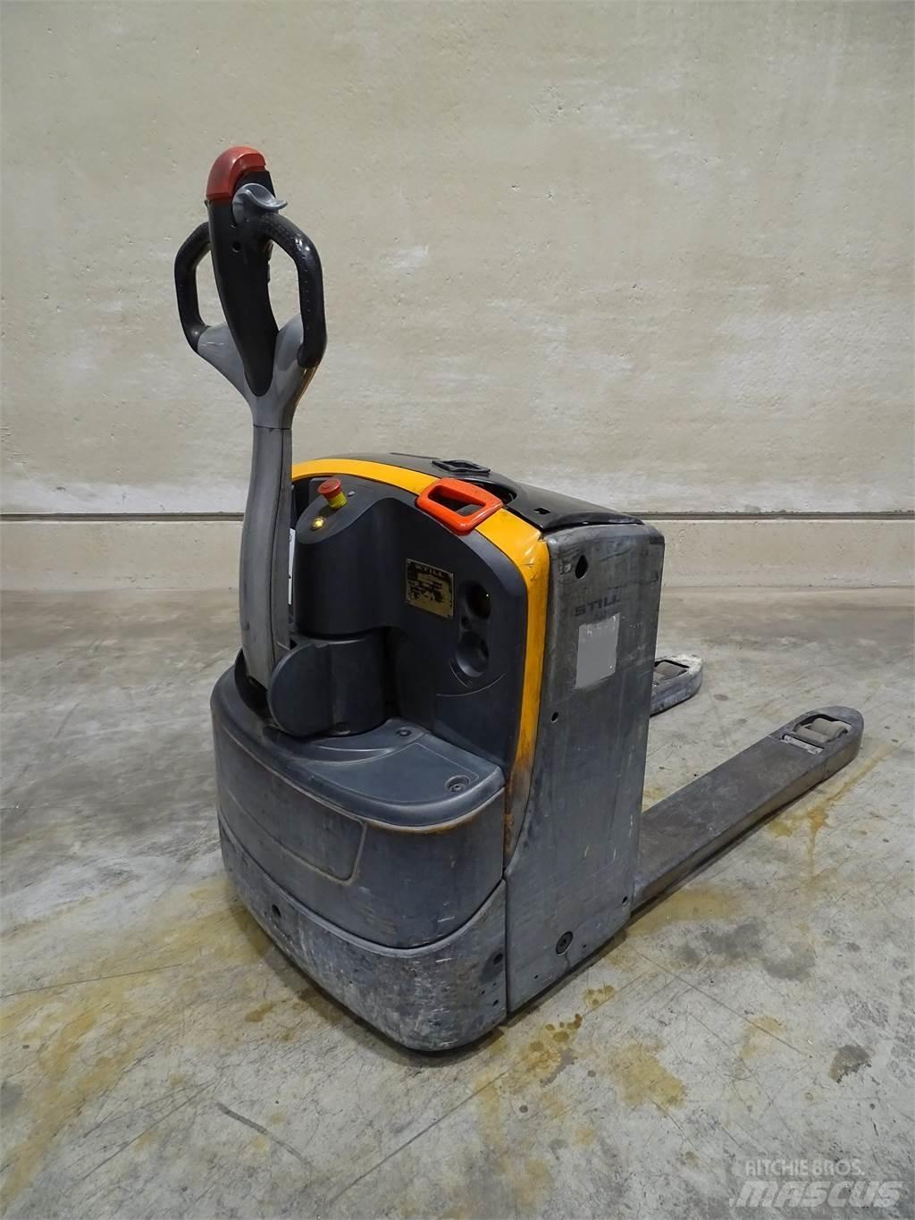 Still EXU16 Niedergabelstapler