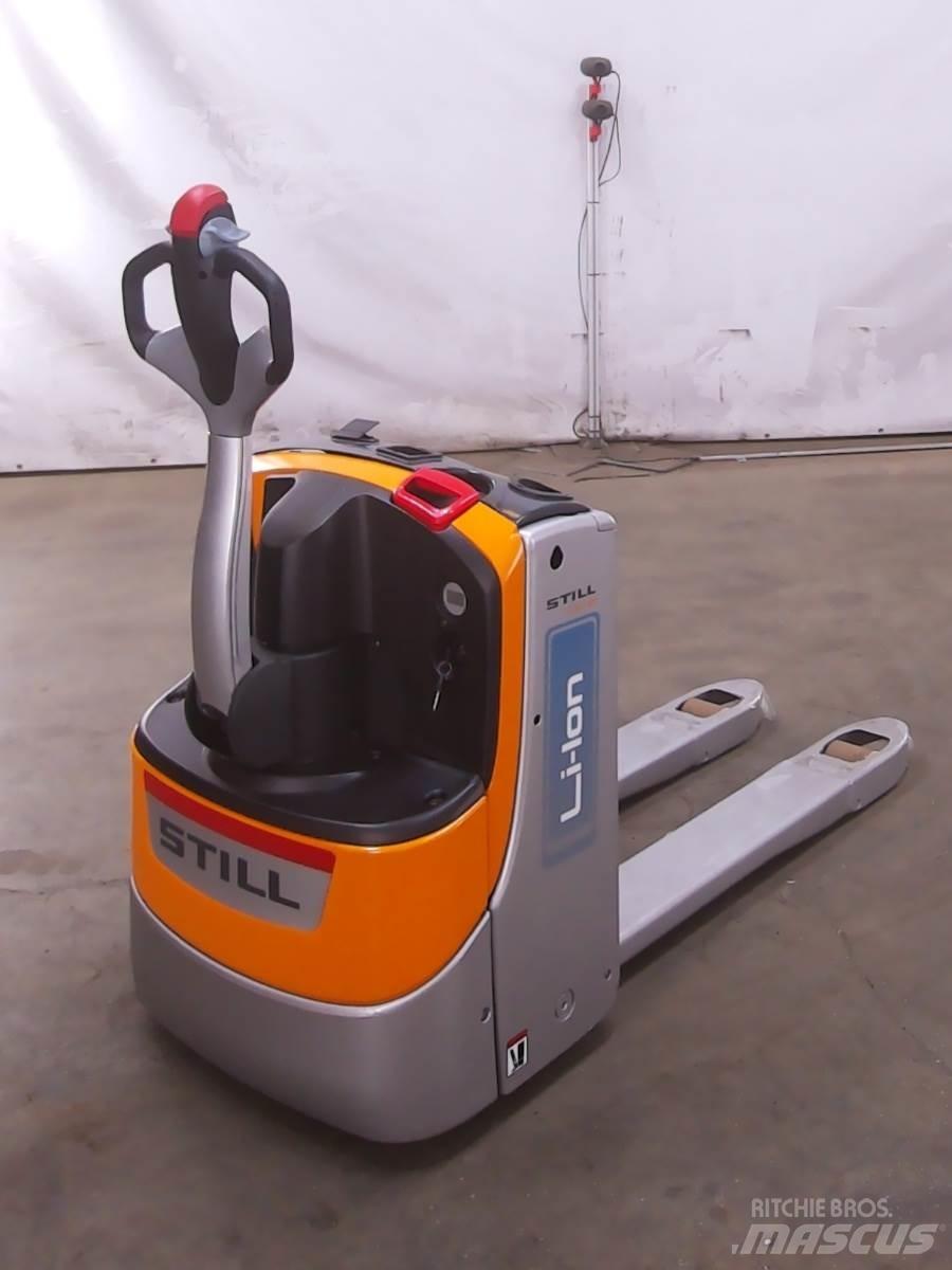 Still EXU16/LIION Niedergabelstapler