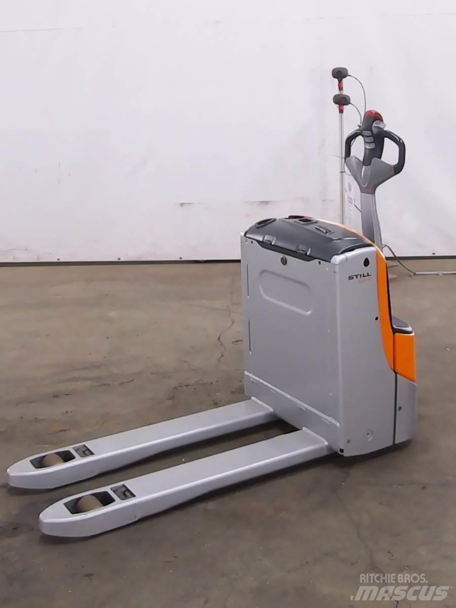 Still EXU16/LIION Niedergabelstapler