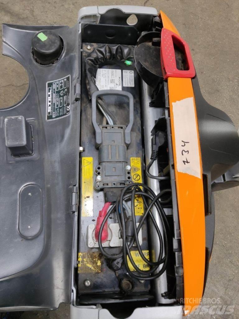 Still EXU16/LIION Niedergabelstapler