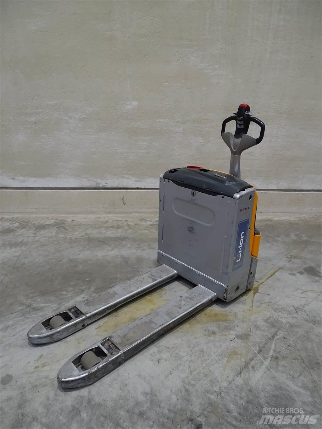 Still EXU16/LIION Niedergabelstapler