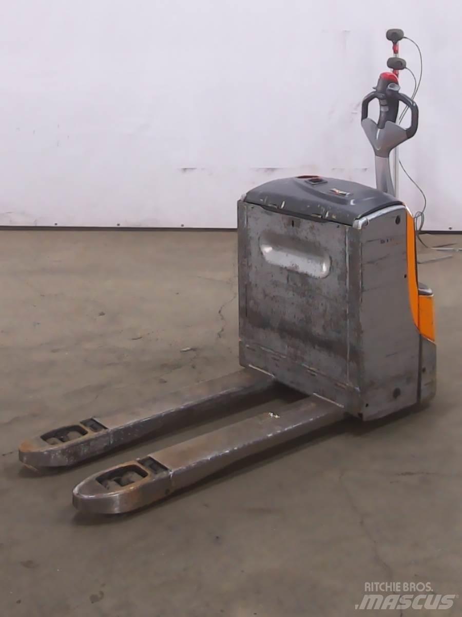 Still EXU20 Niedergabelstapler