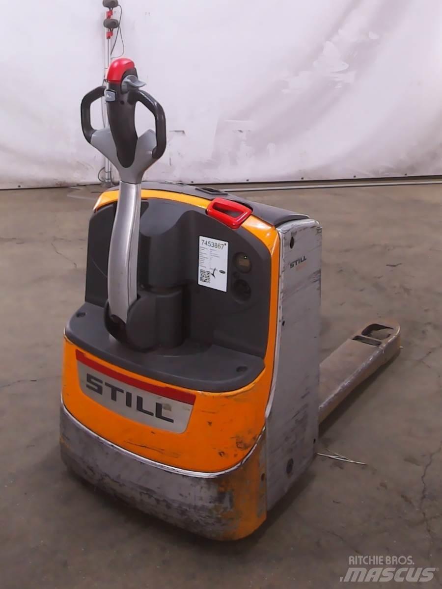 Still EXU20 Niedergabelstapler