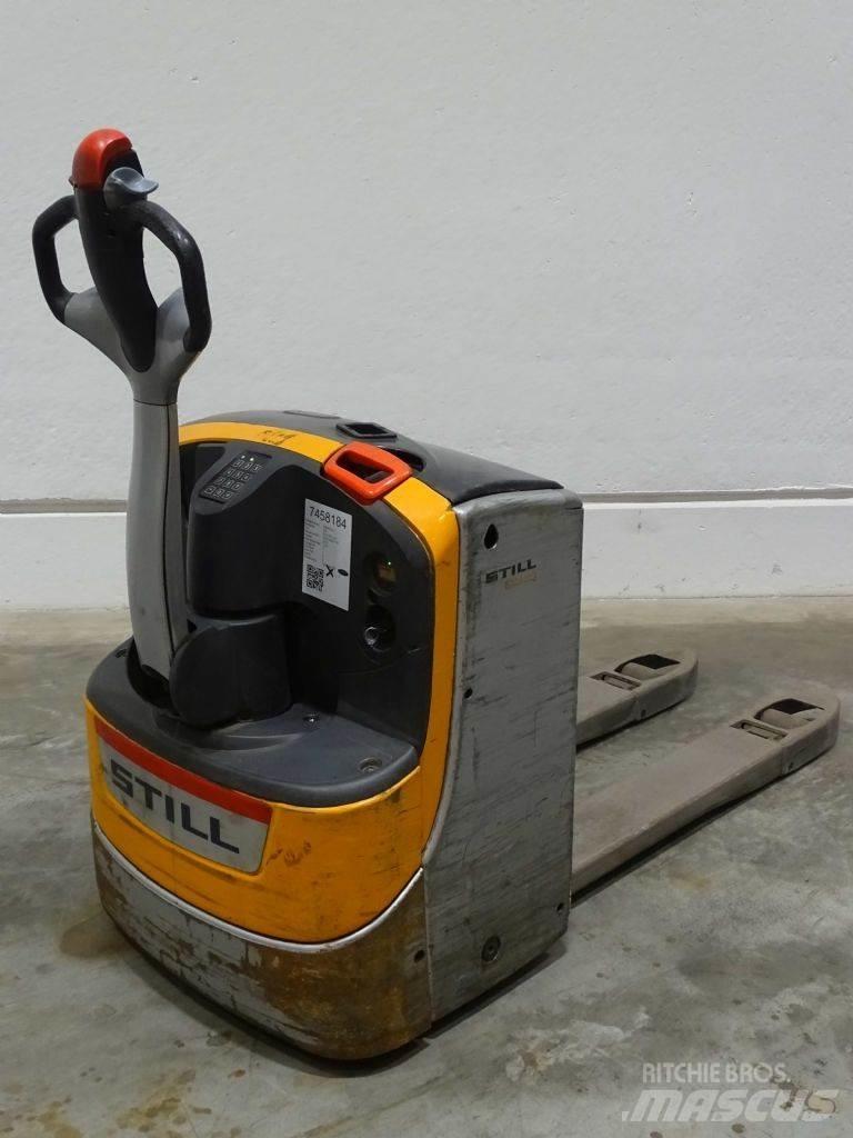 Still EXU20 Niedergabelstapler