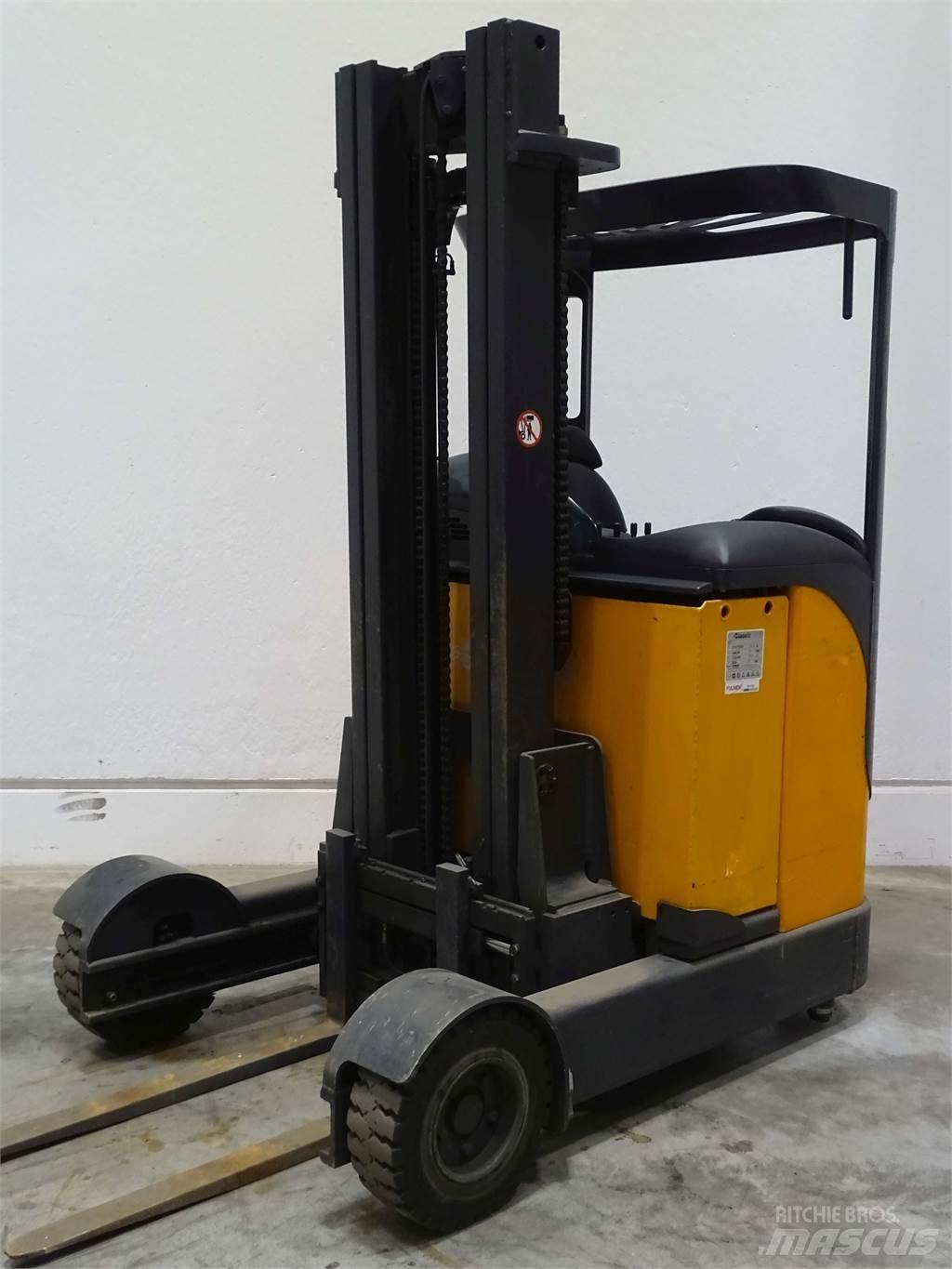 Still FM-SE14 Schubmaststapler