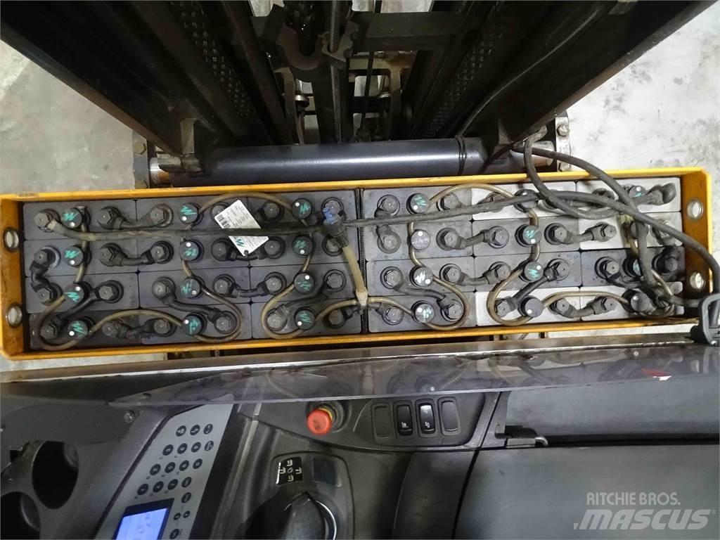 Still FM-X14 Schubmaststapler