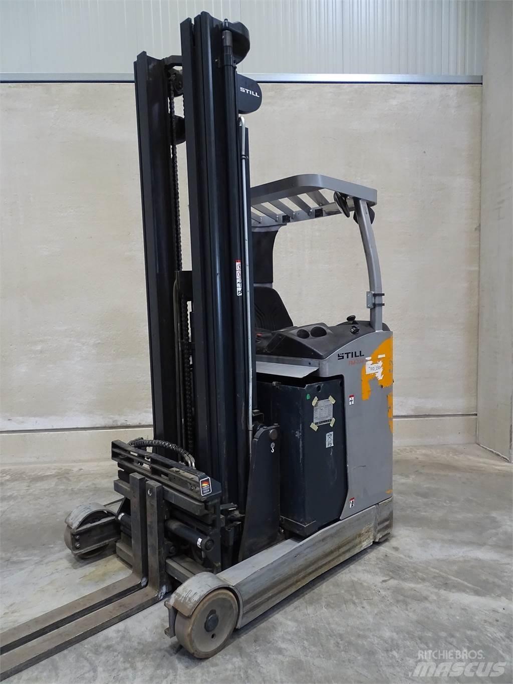 Still FM-X14 Schubmaststapler