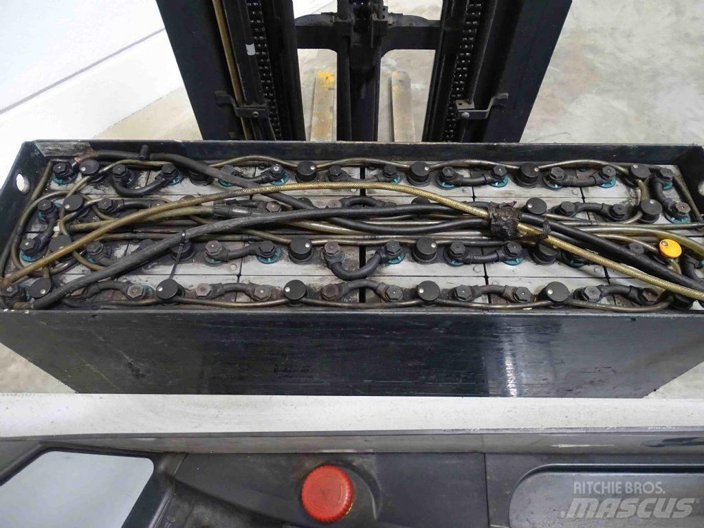 Still FM-X17 Schubmaststapler