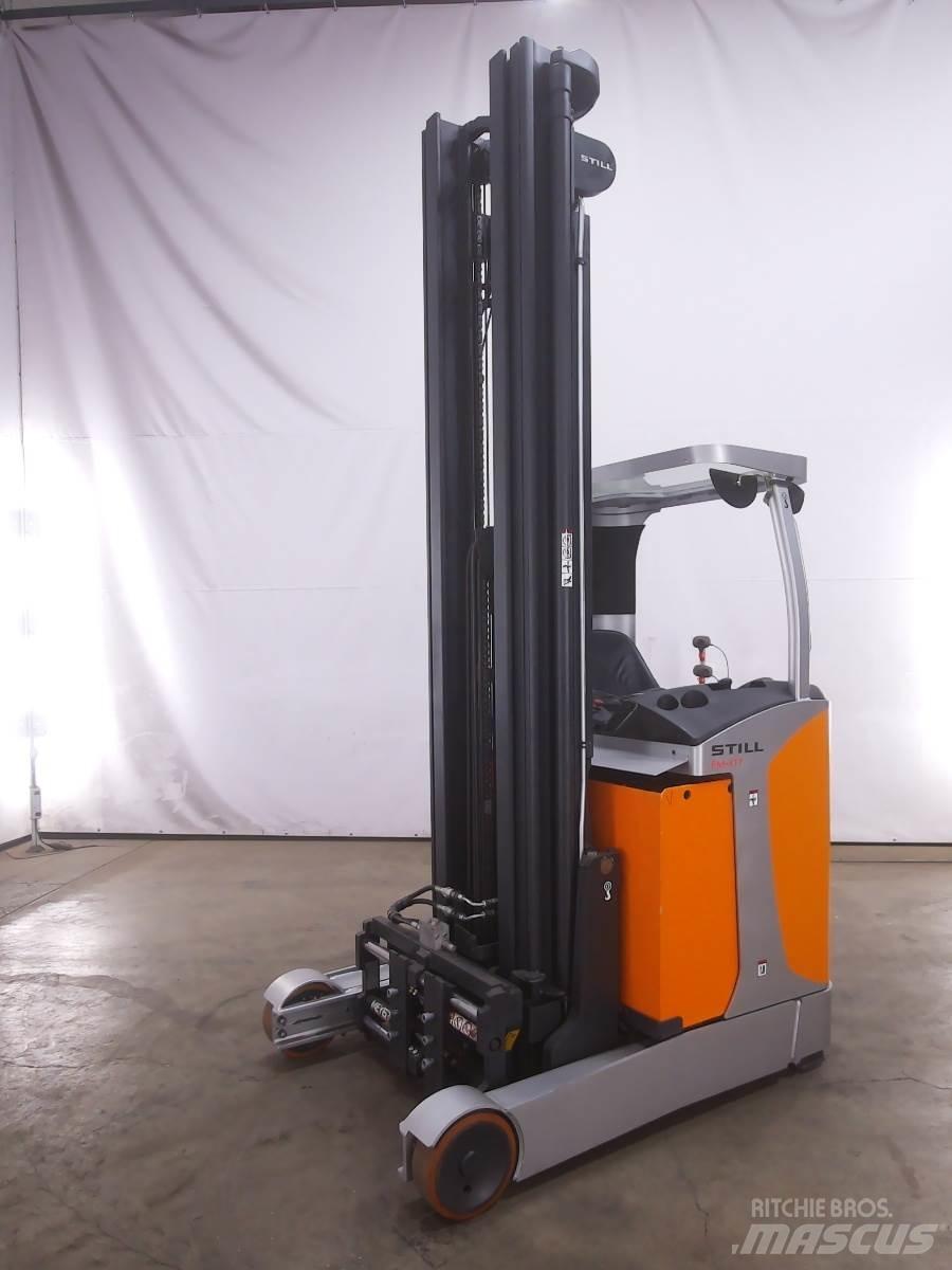 Still FM-X17 Schubmaststapler