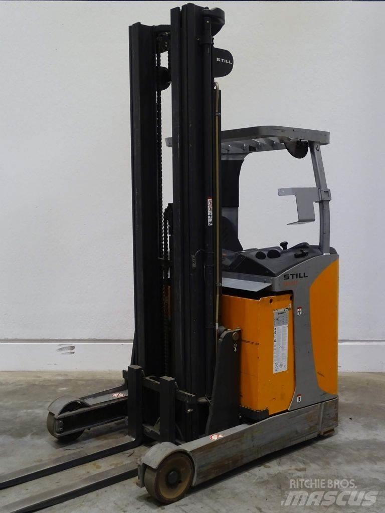 Still FM-X17 Schubmaststapler